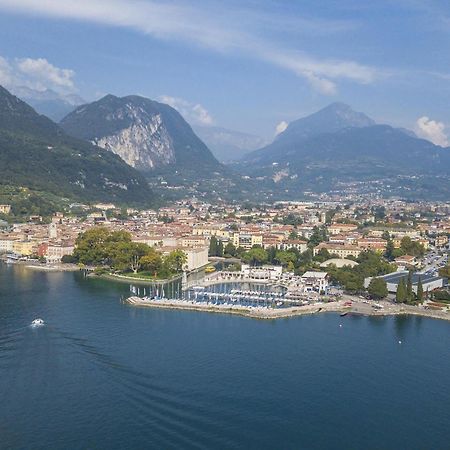 Balcone Sui Tigli Few Min From The Lake - Happy Rentals ريفا ديل غاردا المظهر الخارجي الصورة