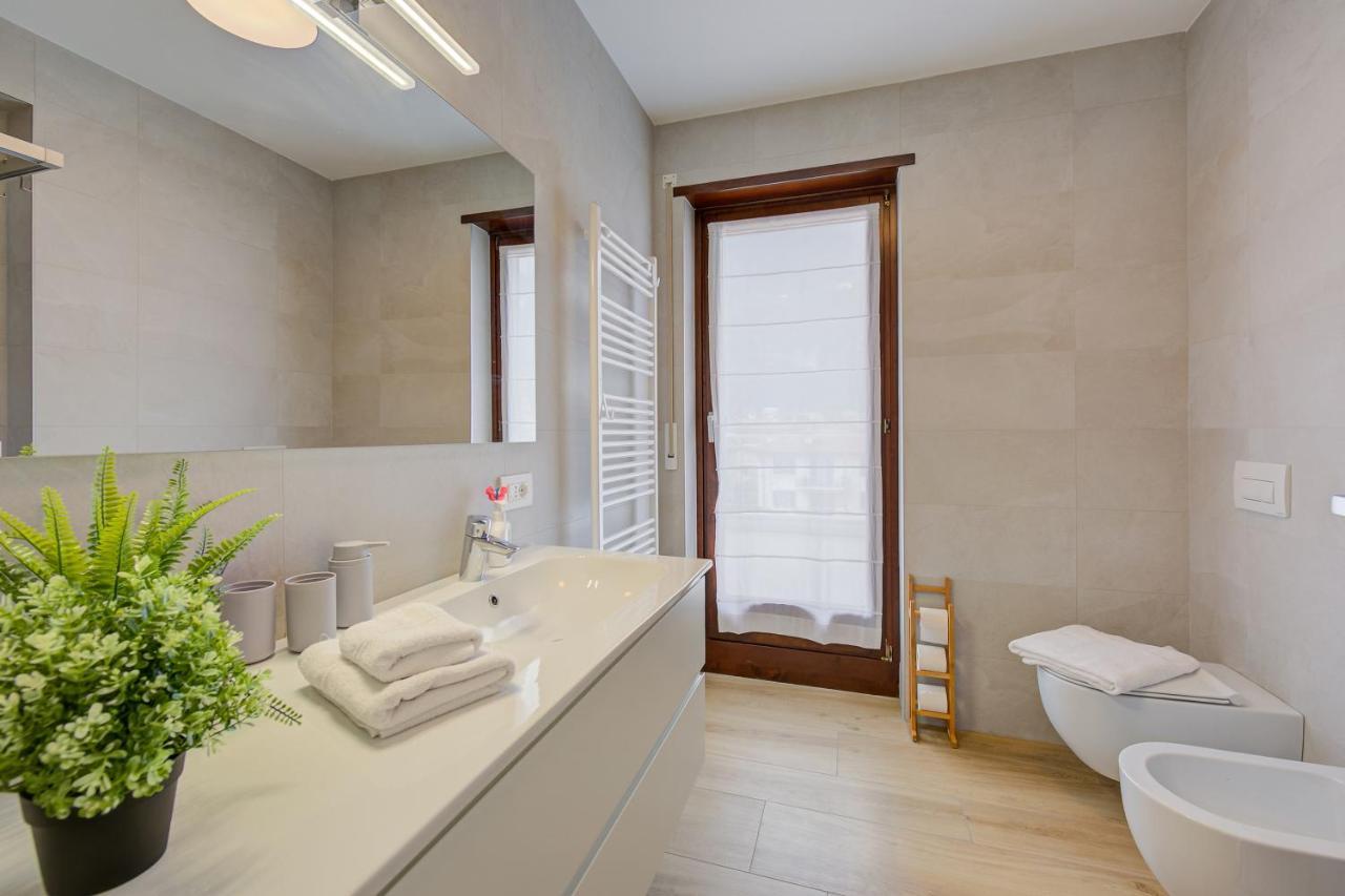 Balcone Sui Tigli Few Min From The Lake - Happy Rentals ريفا ديل غاردا المظهر الخارجي الصورة