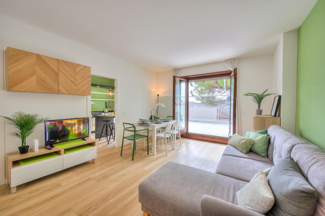 Balcone Sui Tigli Few Min From The Lake - Happy Rentals ريفا ديل غاردا المظهر الخارجي الصورة