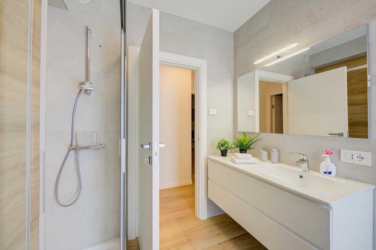 Balcone Sui Tigli Few Min From The Lake - Happy Rentals ريفا ديل غاردا المظهر الخارجي الصورة