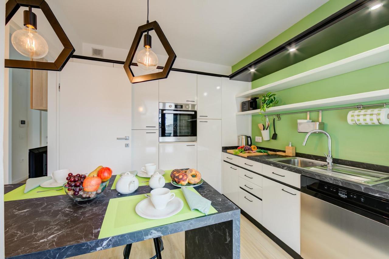 Balcone Sui Tigli Few Min From The Lake - Happy Rentals ريفا ديل غاردا المظهر الخارجي الصورة