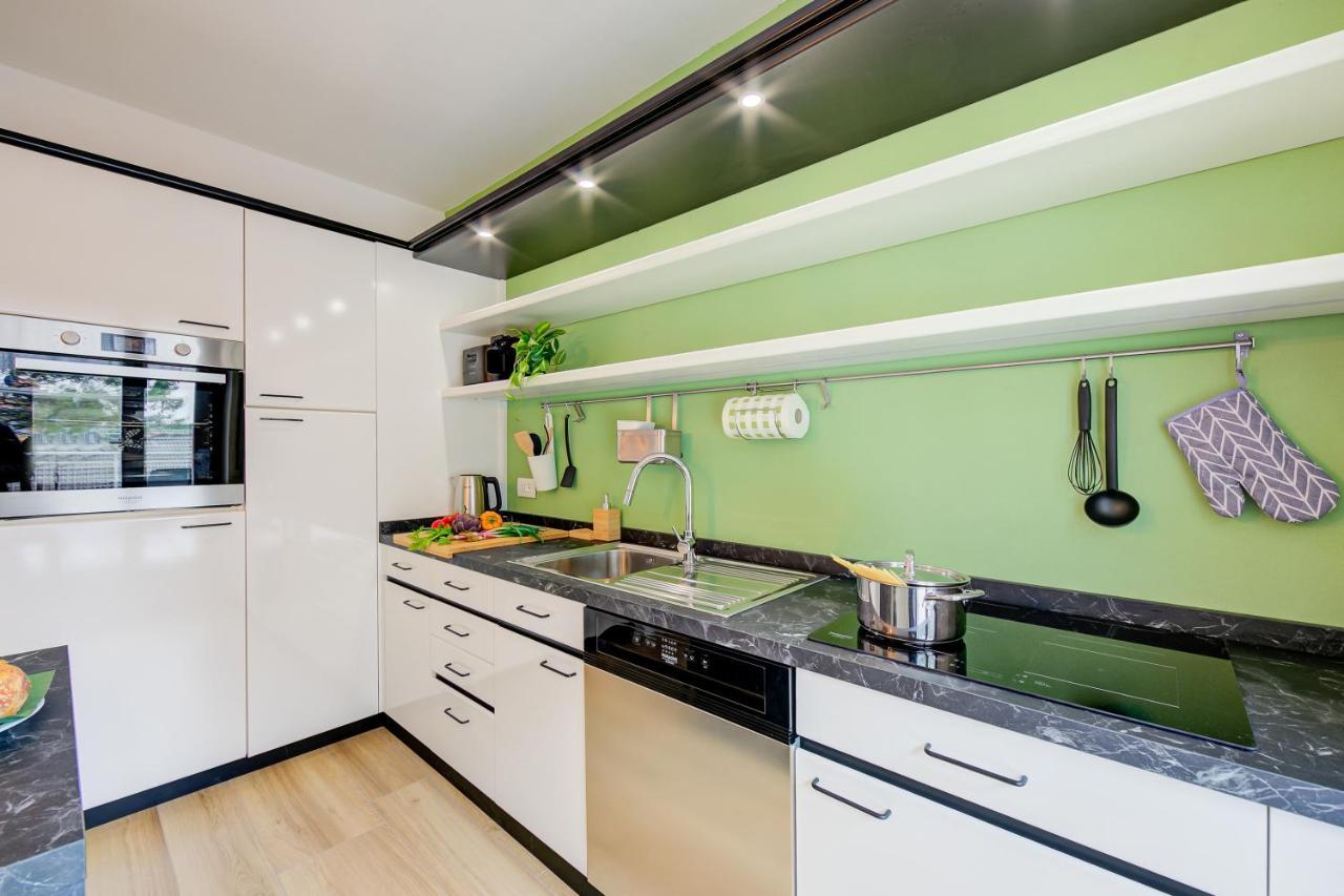 Balcone Sui Tigli Few Min From The Lake - Happy Rentals ريفا ديل غاردا المظهر الخارجي الصورة